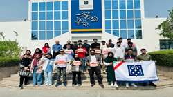  همایش پیاده روی در پردیس بین المللی کیش دانشگاه علوم پزشکی تهران
